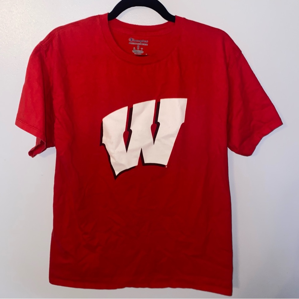 Champion University of Wisconsin Medium Short Sleeve T-Shirt, Mens, Red